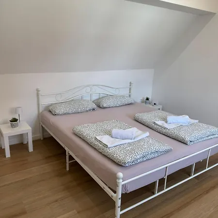 Modernes Haus 5 Min Vom بيت للعطل