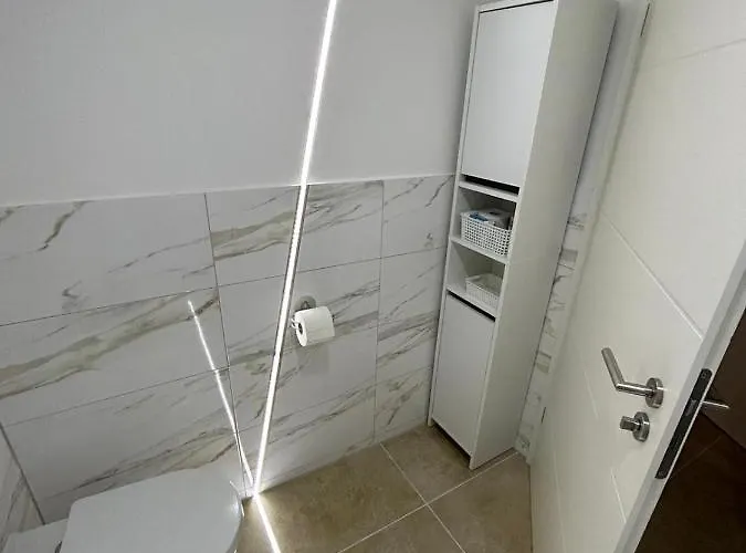 Modernes Haus 5 Min Vom Prázdninový dům Waldsee (Rhineland-Palatinate)