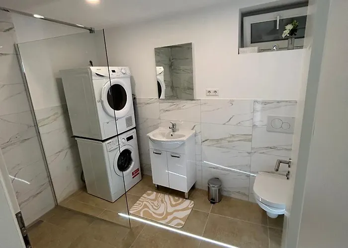 Modernes Haus 5 Min Vom Prázdninový dům